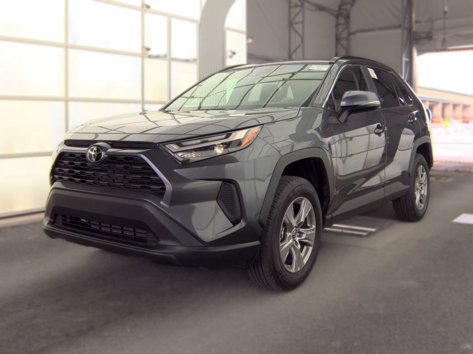 2025 Toyota RAV4 XLE AWD