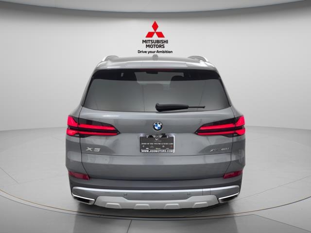 2025 BMW X5 xDrive40i AWD