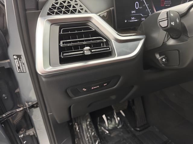 2025 BMW X5 xDrive40i AWD