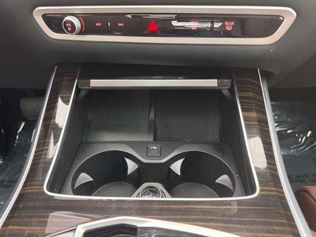 2025 BMW X5 xDrive40i AWD
