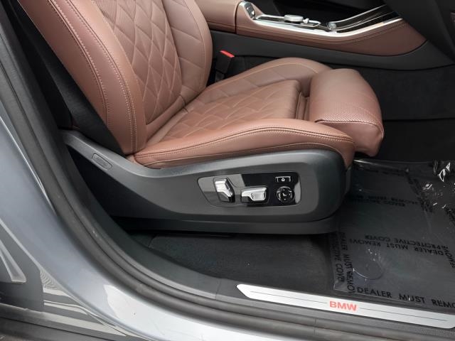 2025 BMW X5 xDrive40i AWD