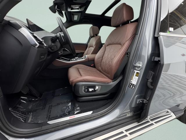 2025 BMW X5 xDrive40i AWD