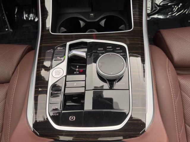 2025 BMW X5 xDrive40i AWD