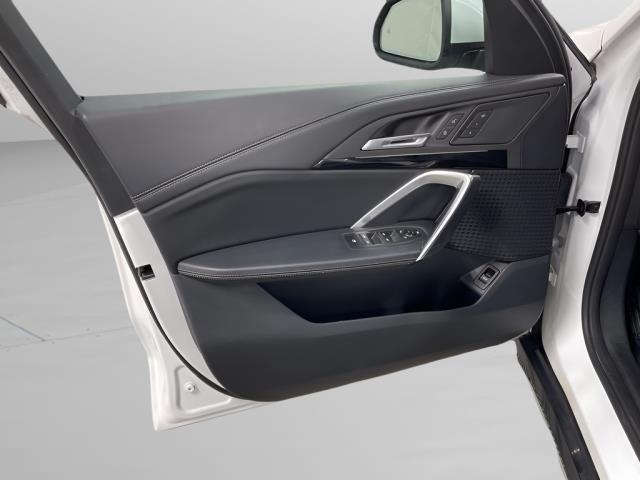 2025 BMW X1 xDrive28i AWD