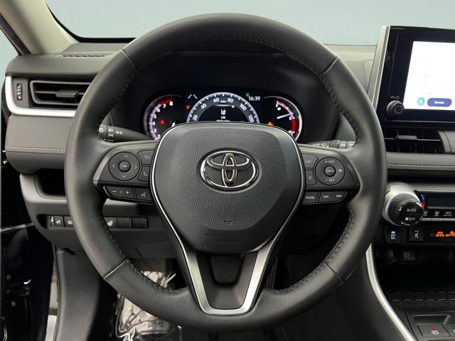 2024 Toyota RAV4 XLE AWD