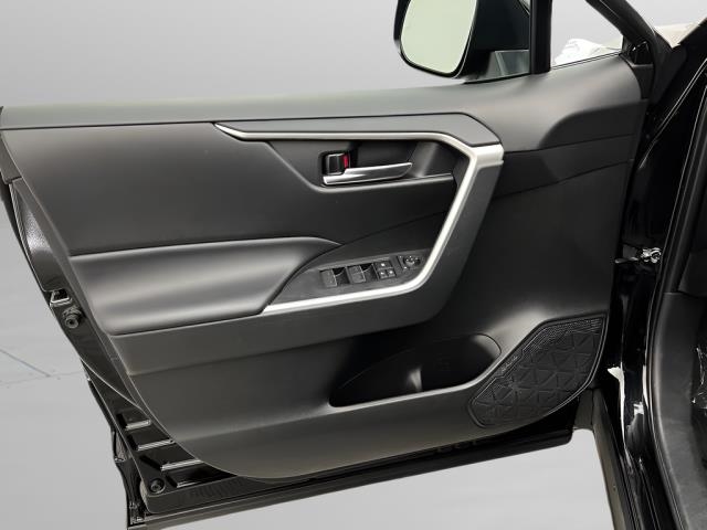 2024 Toyota RAV4 XLE AWD