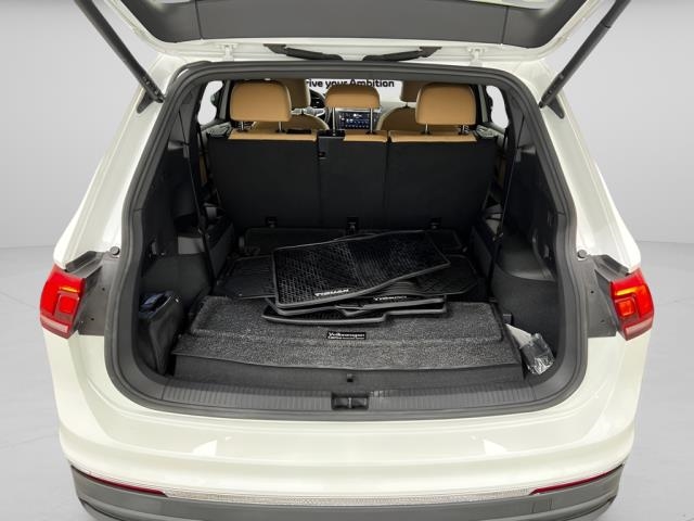 2023 Volkswagen Tiguan 2.0T SE FWD