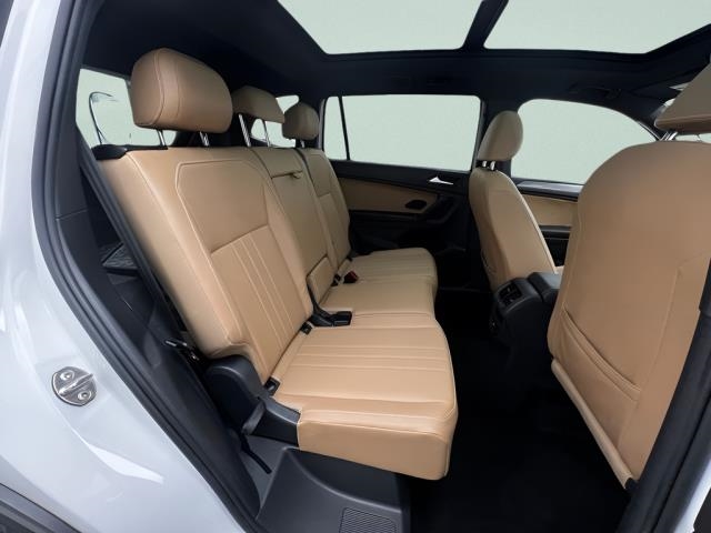 2023 Volkswagen Tiguan 2.0T SE FWD
