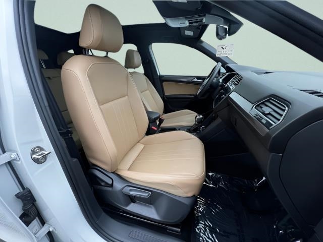 2023 Volkswagen Tiguan 2.0T SE FWD