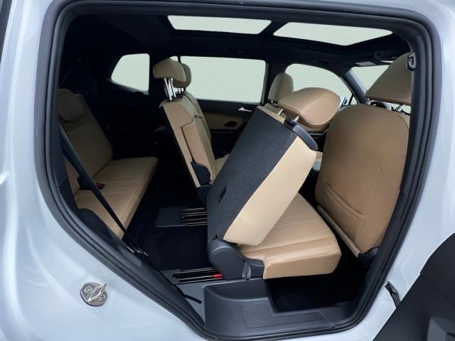 2023 Volkswagen Tiguan 2.0T SE FWD