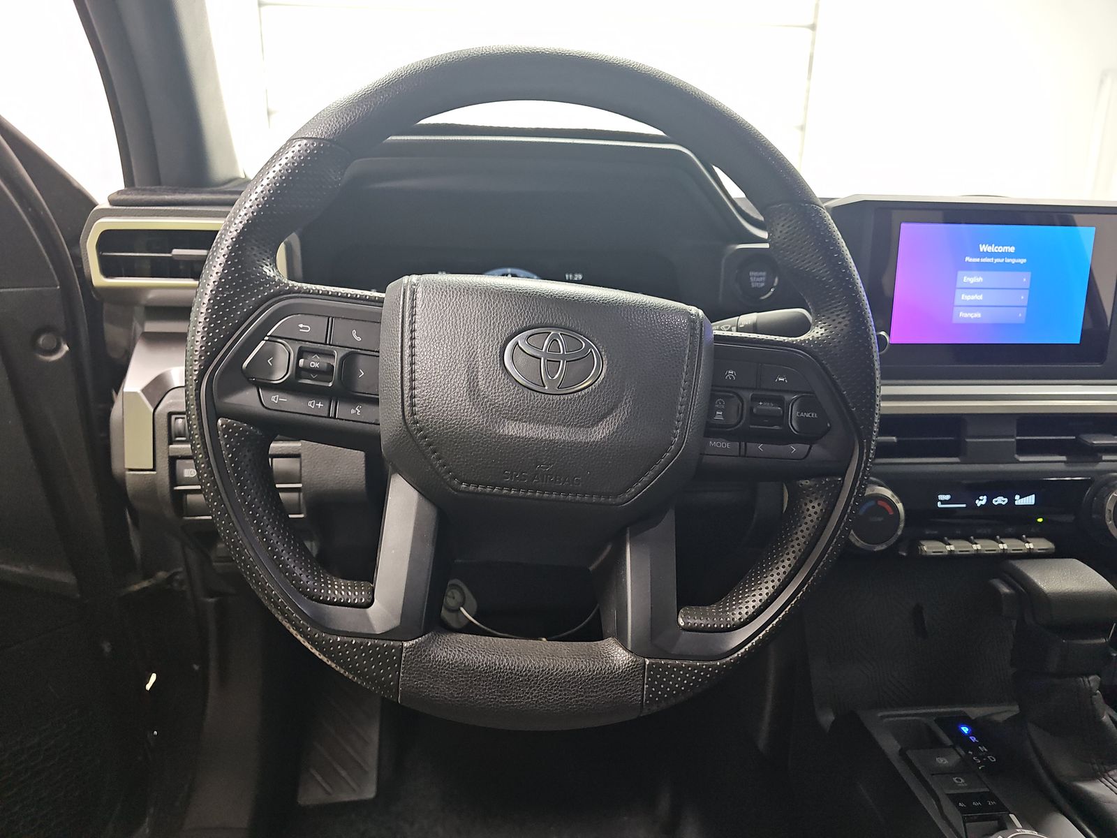 2025 Toyota Tacoma SR5 AWD
