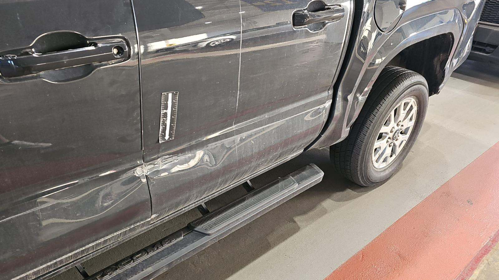 2025 Toyota Tacoma SR5 AWD