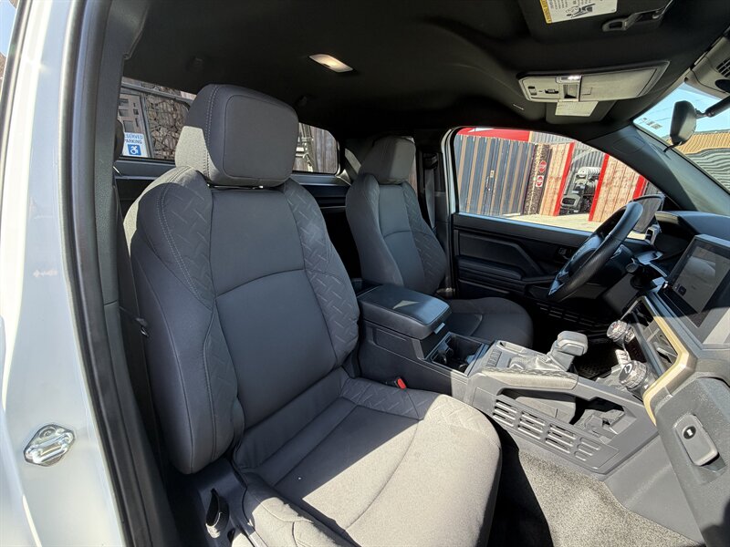 2025 Toyota Tacoma SR RWD