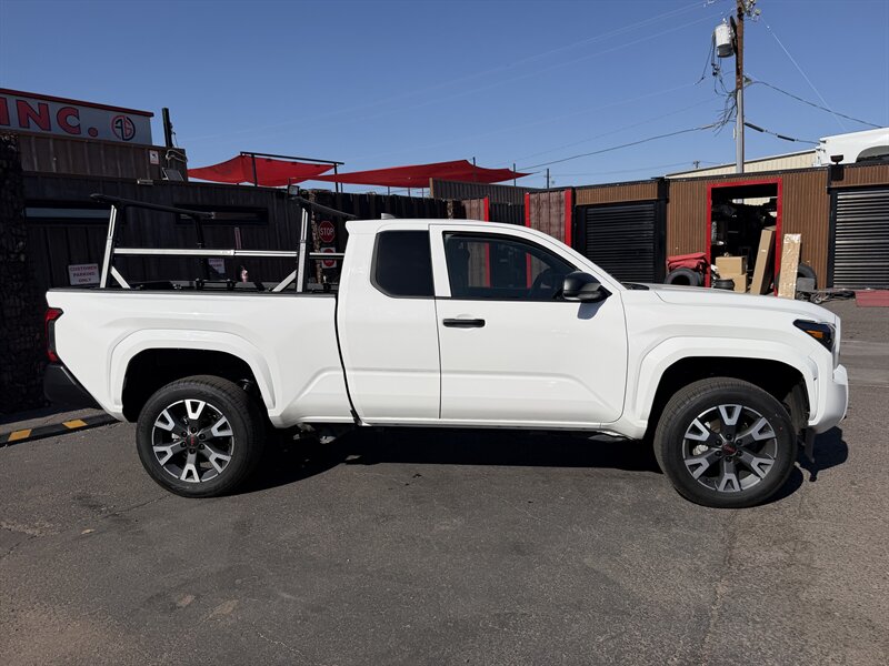 2025 Toyota Tacoma SR RWD