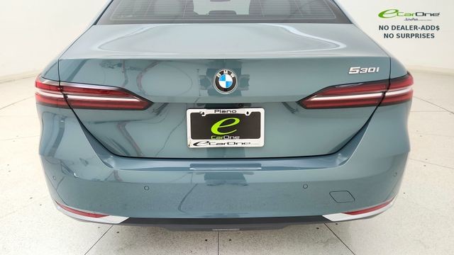 2026 BMW 5 Series 530i RWD