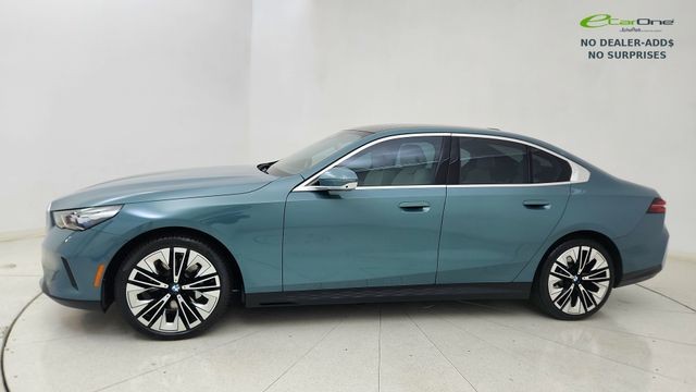 2026 BMW 5 Series 530i RWD