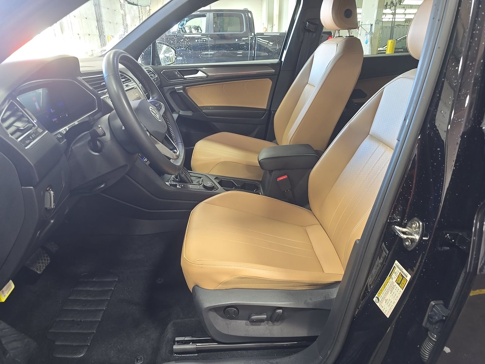 2023 Volkswagen Tiguan 2.0T SE AWD