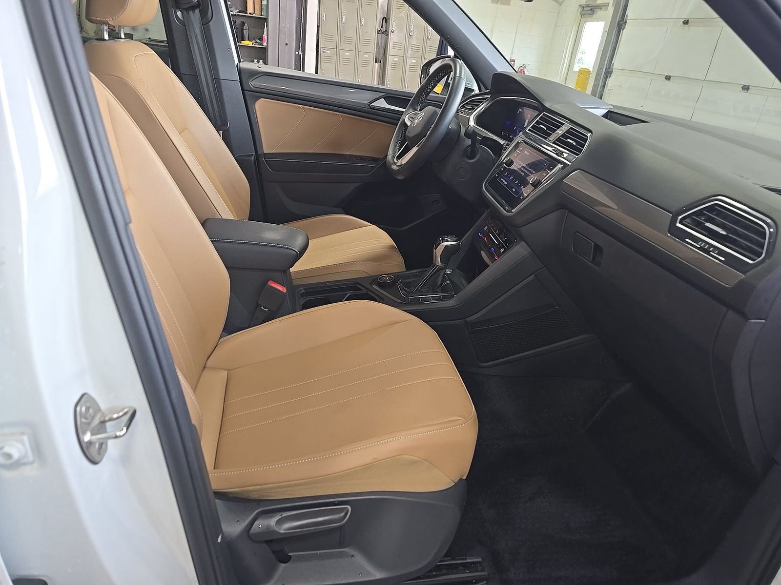 2022 Volkswagen Tiguan 2.0T SE AWD