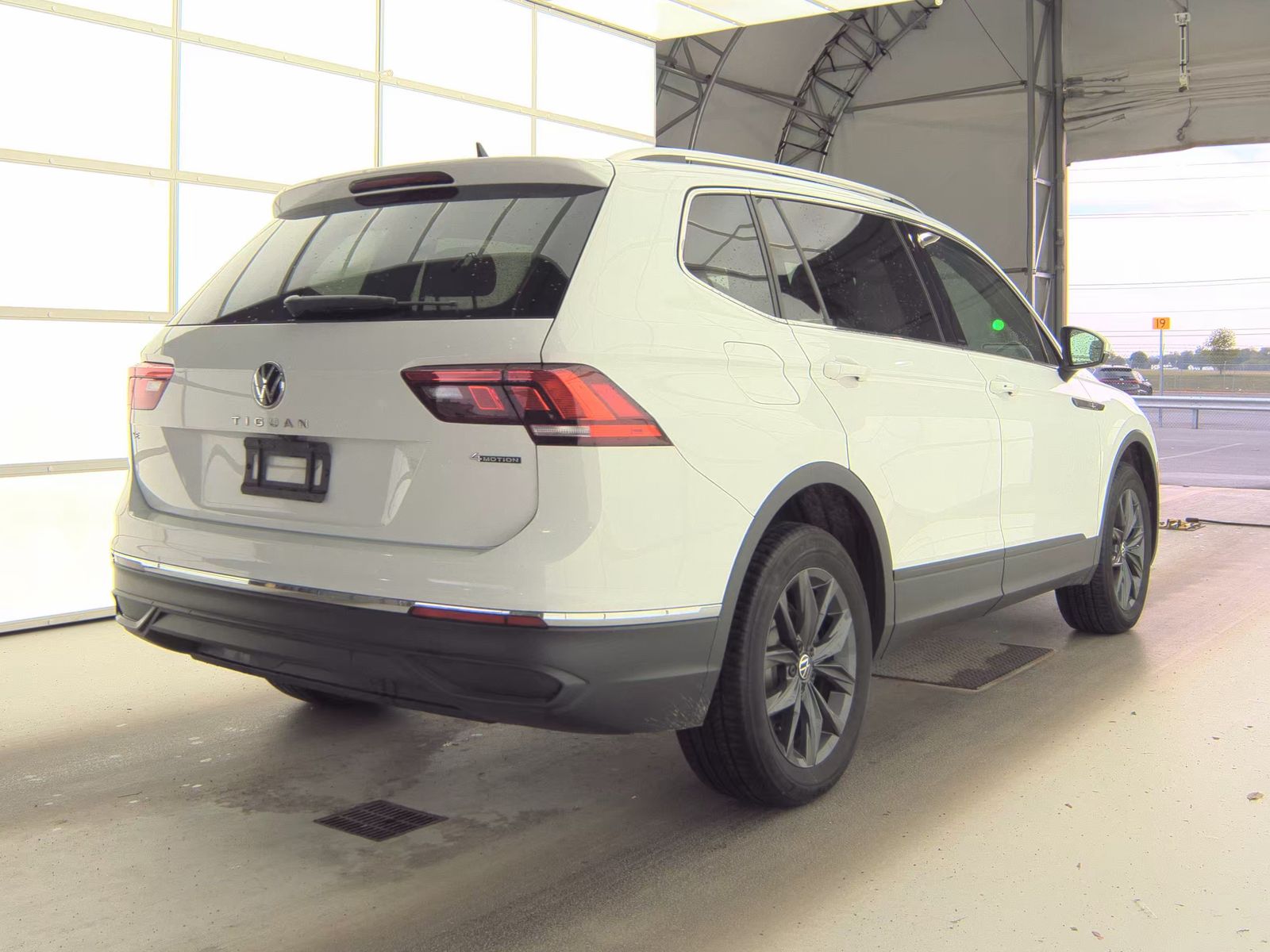 2022 Volkswagen Tiguan 2.0T SE AWD