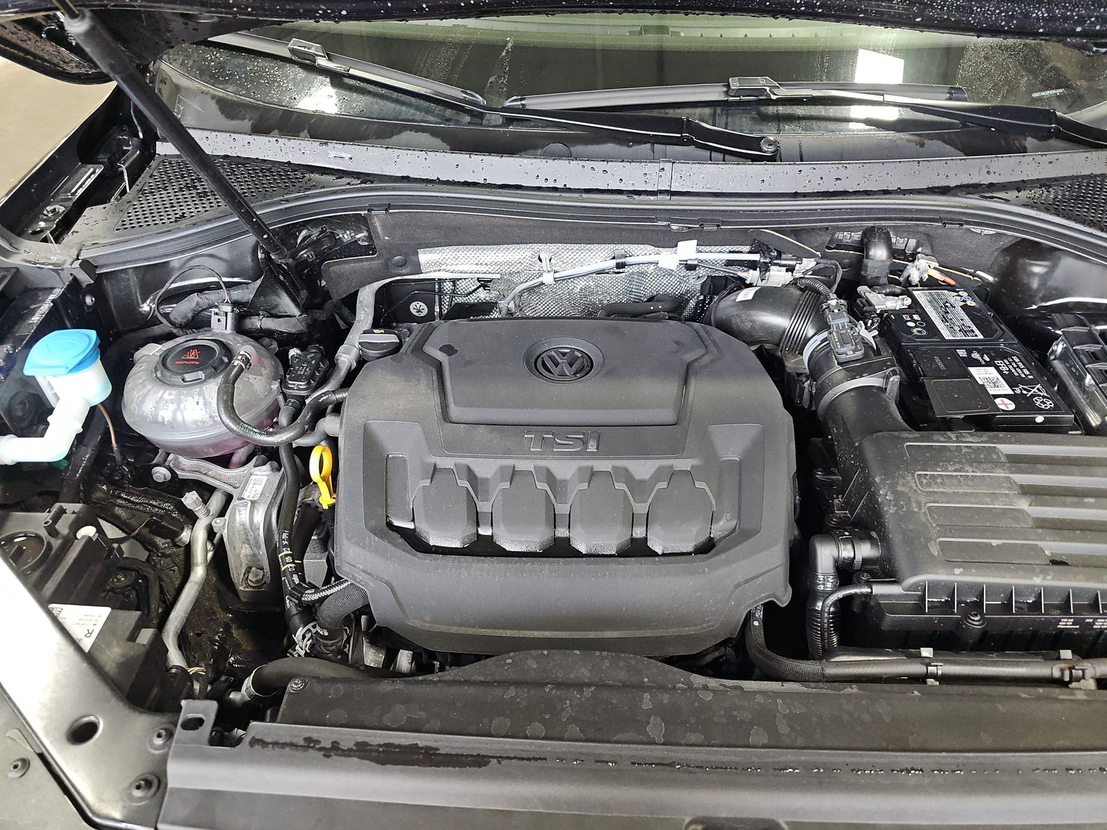2023 Volkswagen Tiguan 2.0T SE R-Line Black AWD