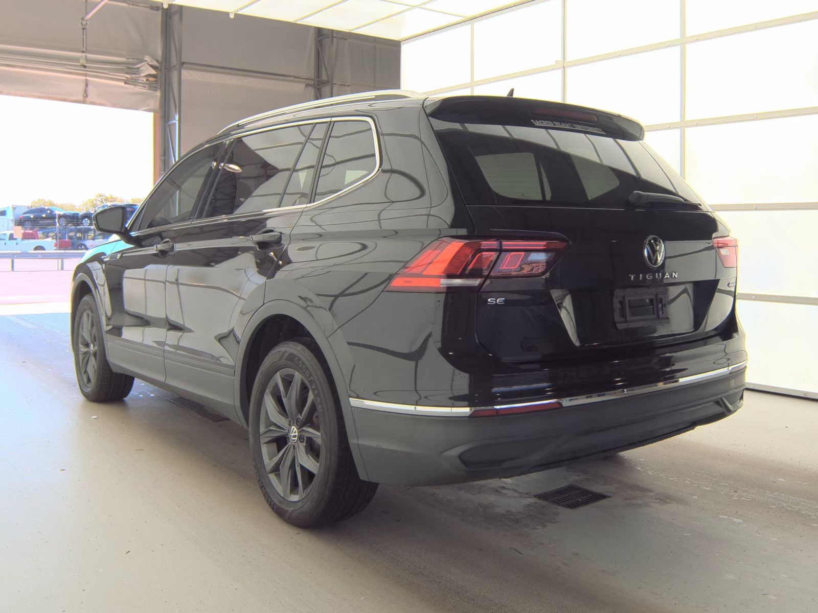 2022 Volkswagen Tiguan 2.0T SE AWD