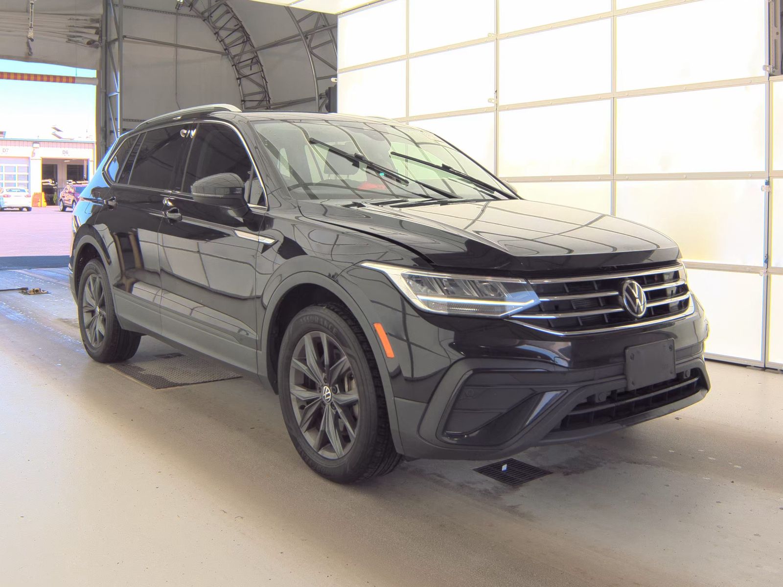 2022 Volkswagen Tiguan 2.0T SE AWD