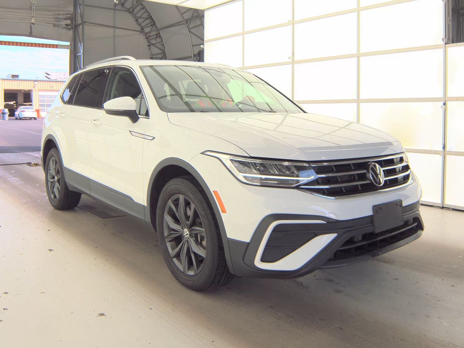 2022 Volkswagen Tiguan 2.0T SE AWD