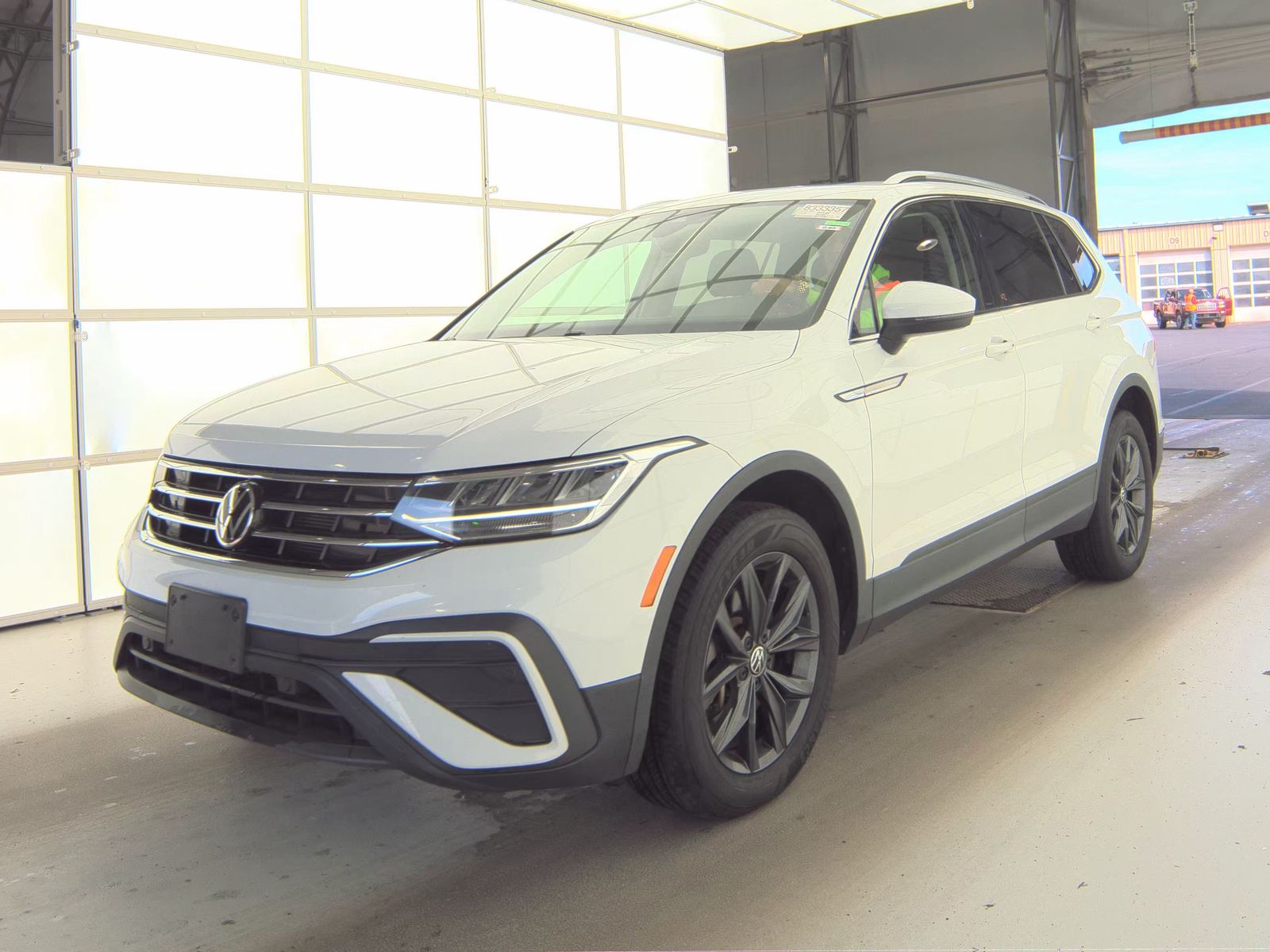 2022 Volkswagen Tiguan 2.0T SE AWD