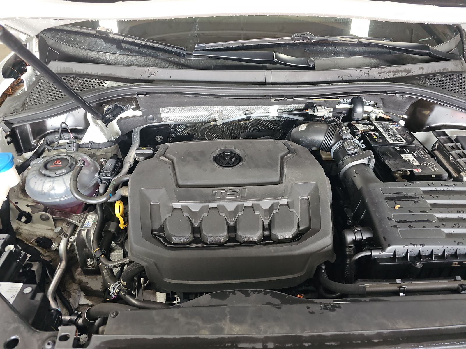 2023 Volkswagen Tiguan 2.0T SE R-Line Black AWD