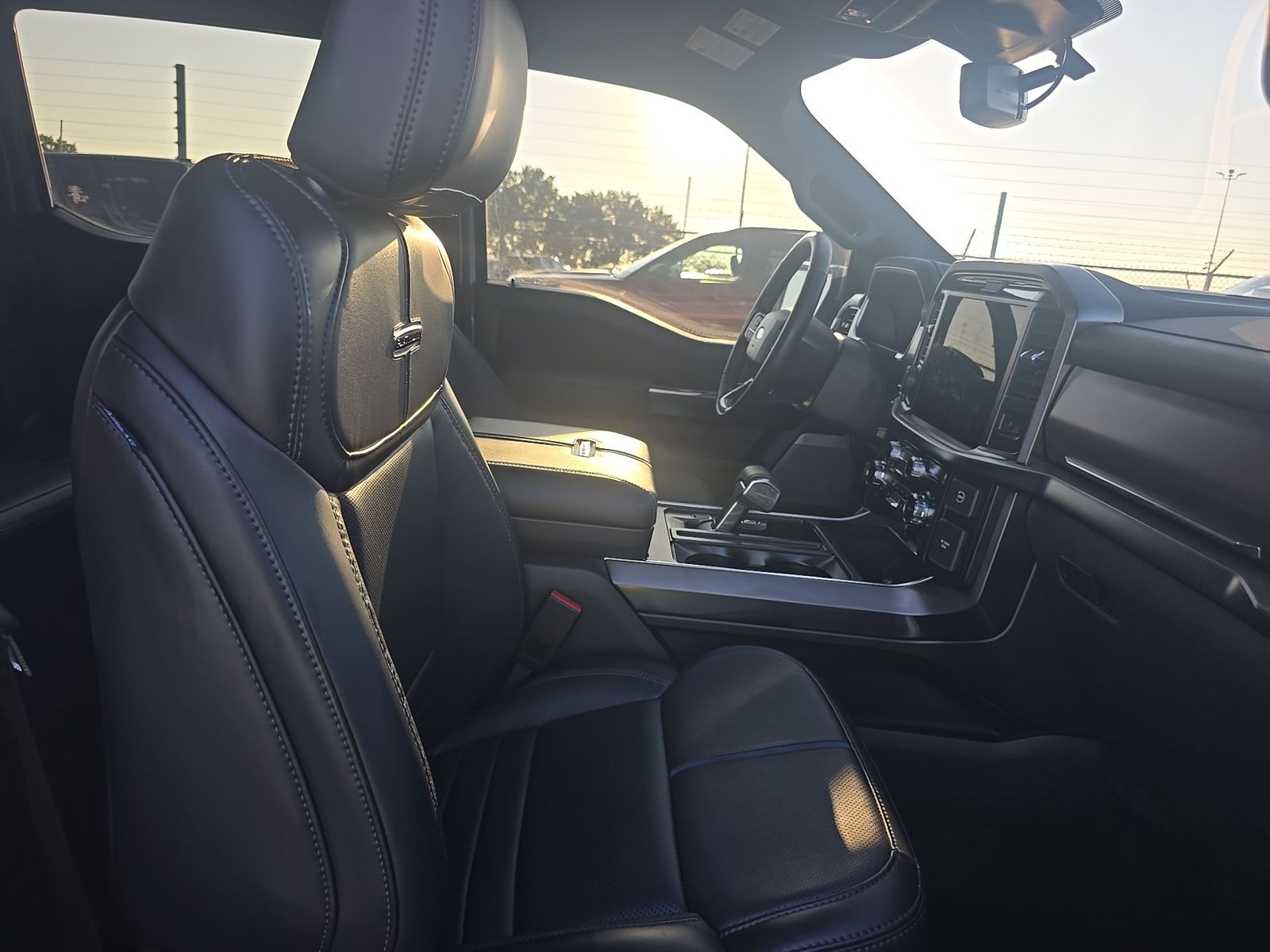2025 Ford F-150 Hybrid Platinum AWD