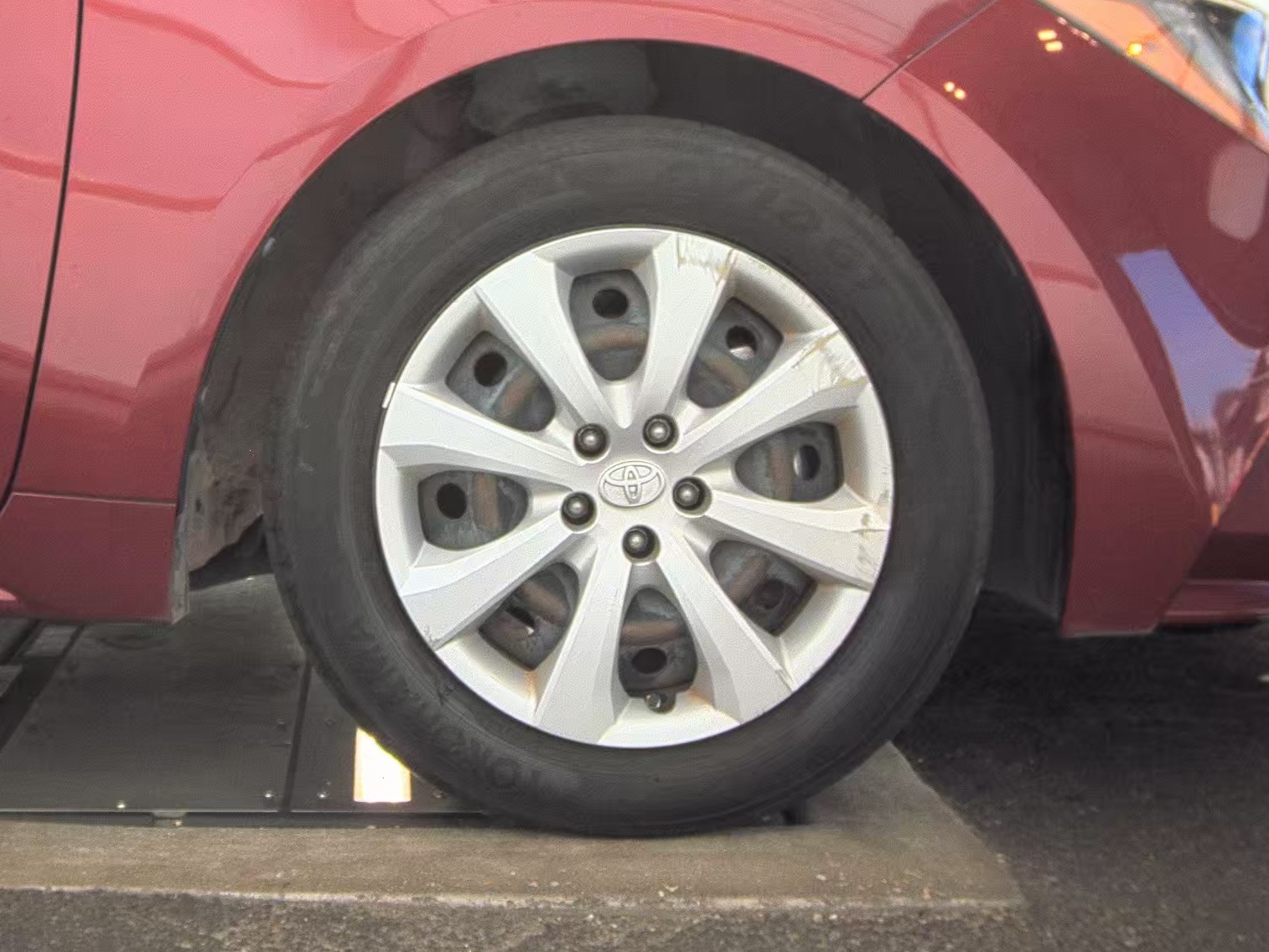 2022 Toyota Corolla LE FWD