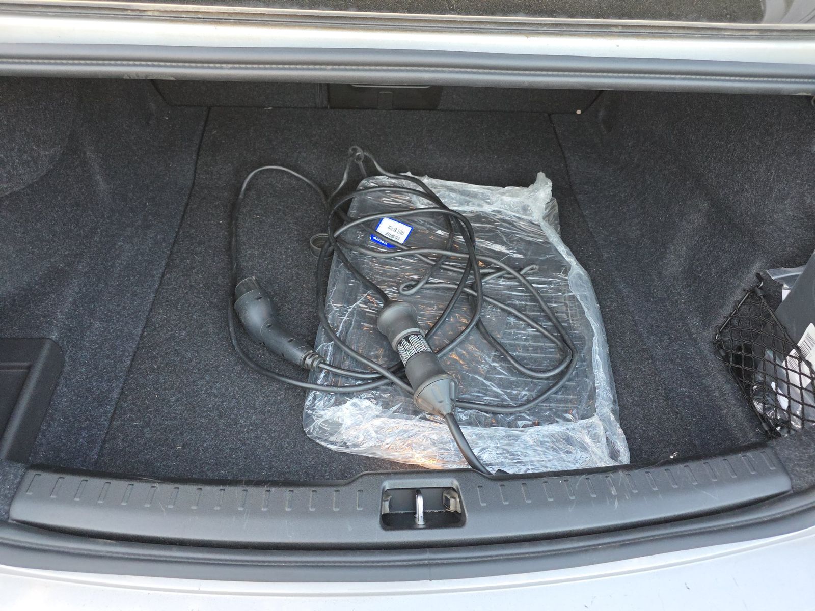 2025 Volvo S60 Plug-In Hybrid T8 Plus AWD