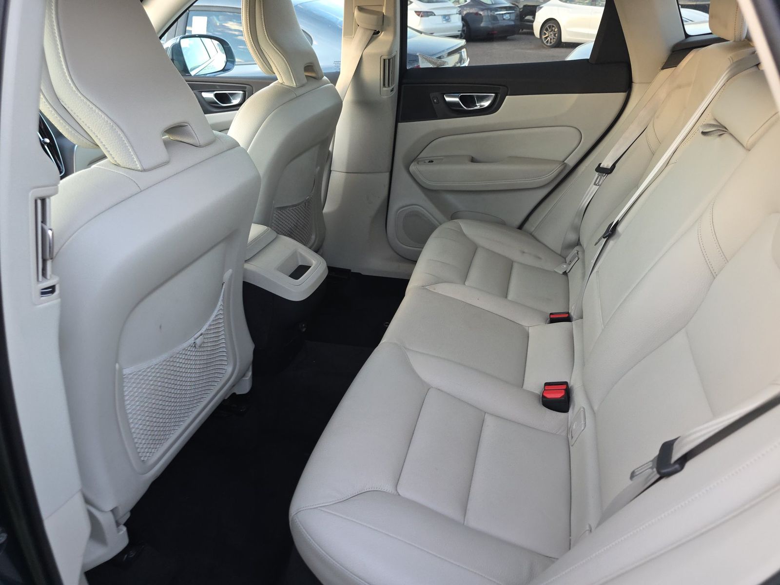 2023 Volvo XC60 B5 Core FWD