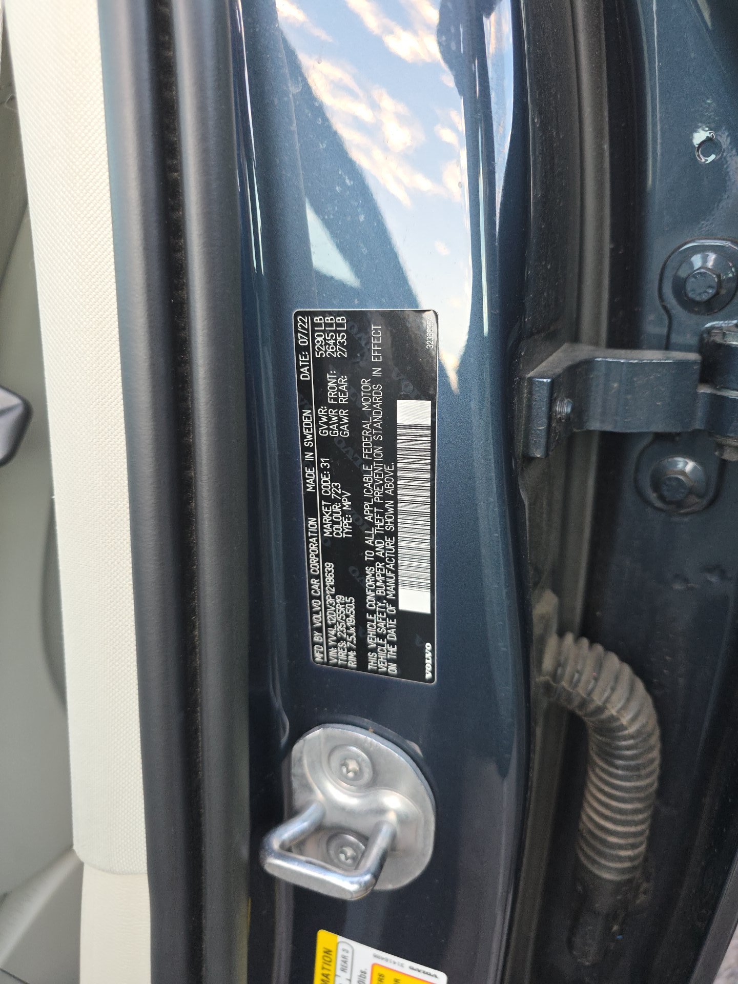 2023 Volvo XC60 B5 Core FWD