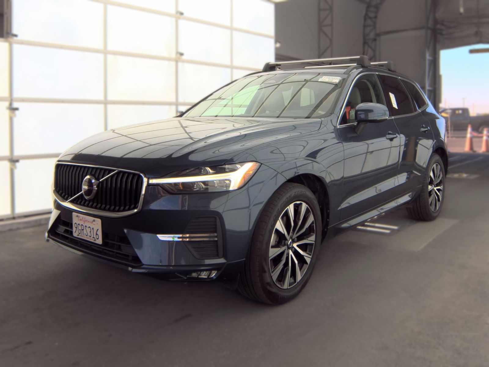 2023 Volvo XC60 B5 Core FWD