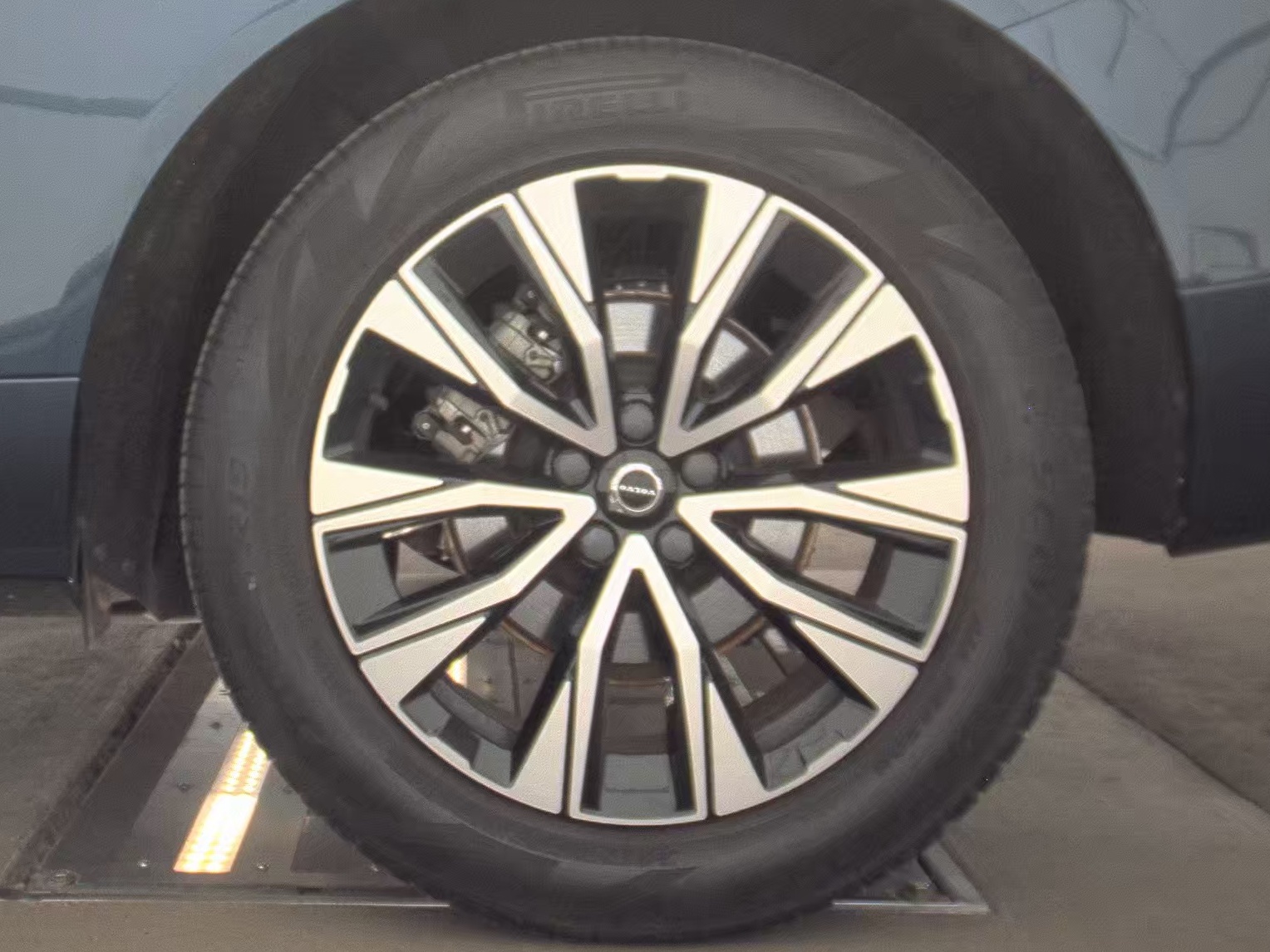 2023 Volvo XC60 B5 Core FWD