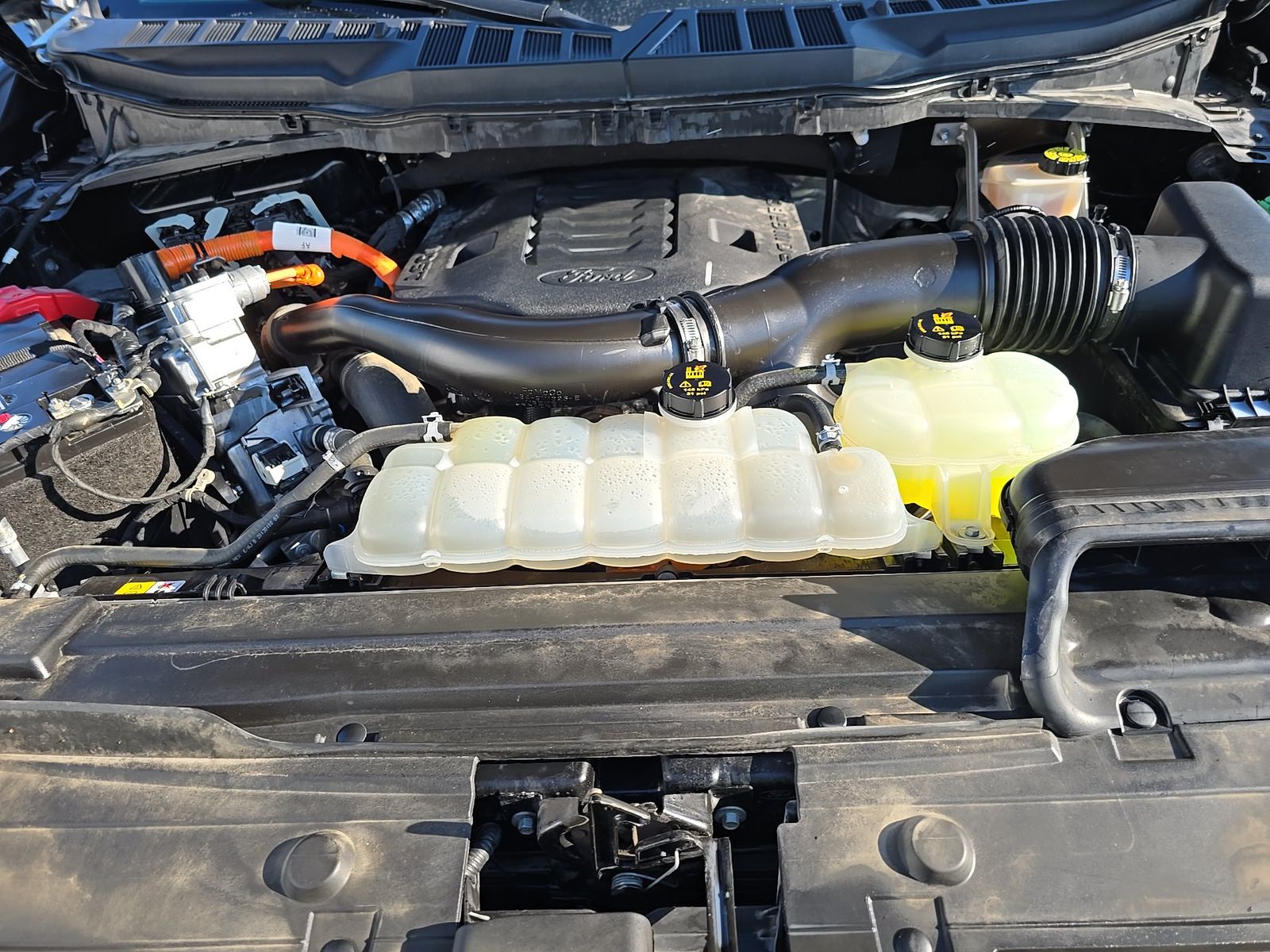 2023 Ford F-150 Hybrid Platinum AWD