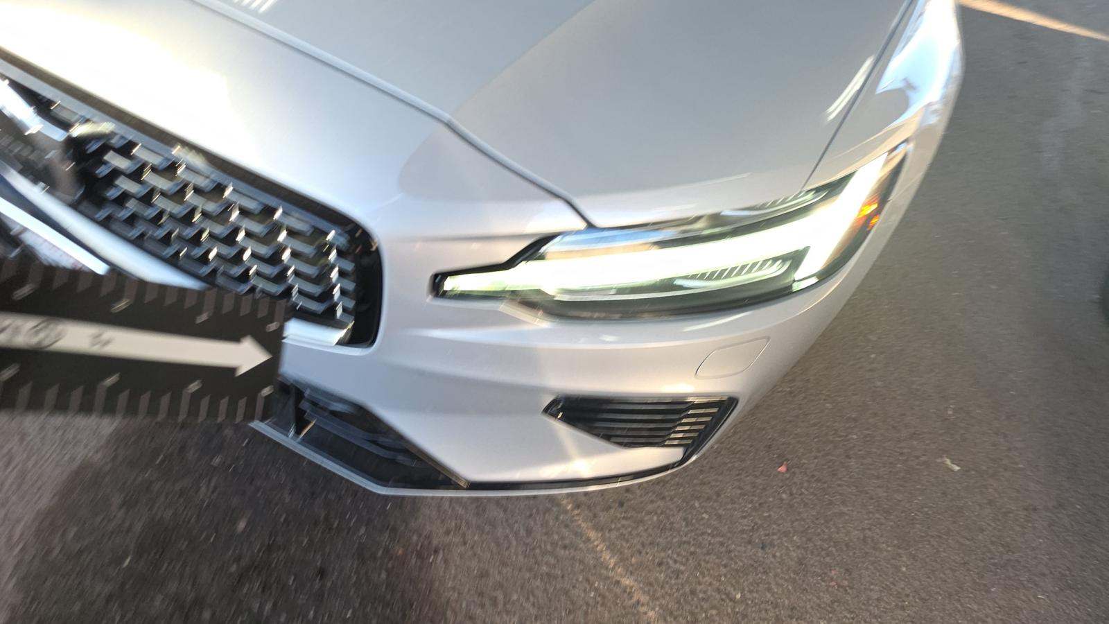 2025 Volvo S60 Plug-In Hybrid T8 Plus AWD