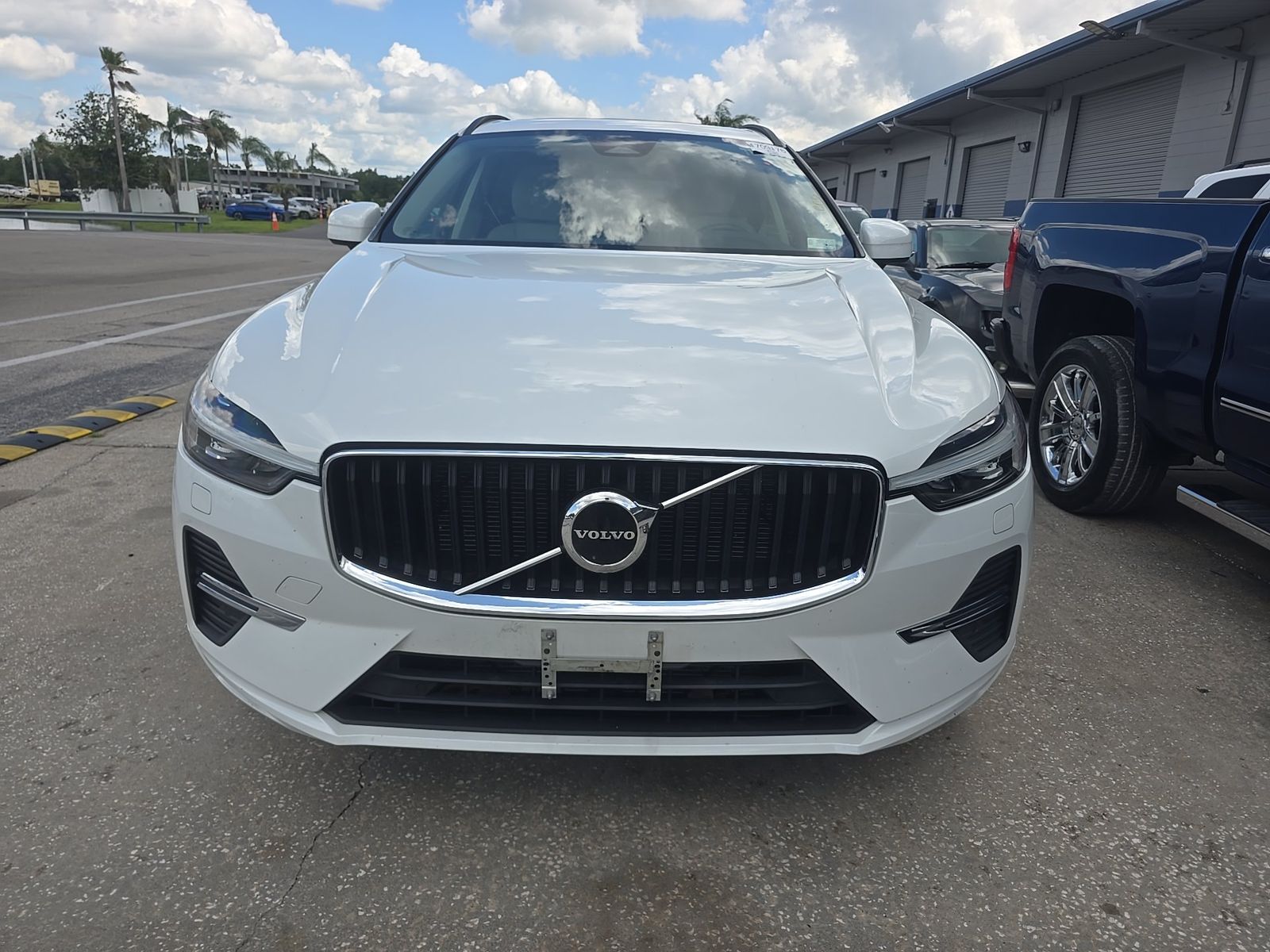 2023 Volvo XC60 B5 Core AWD