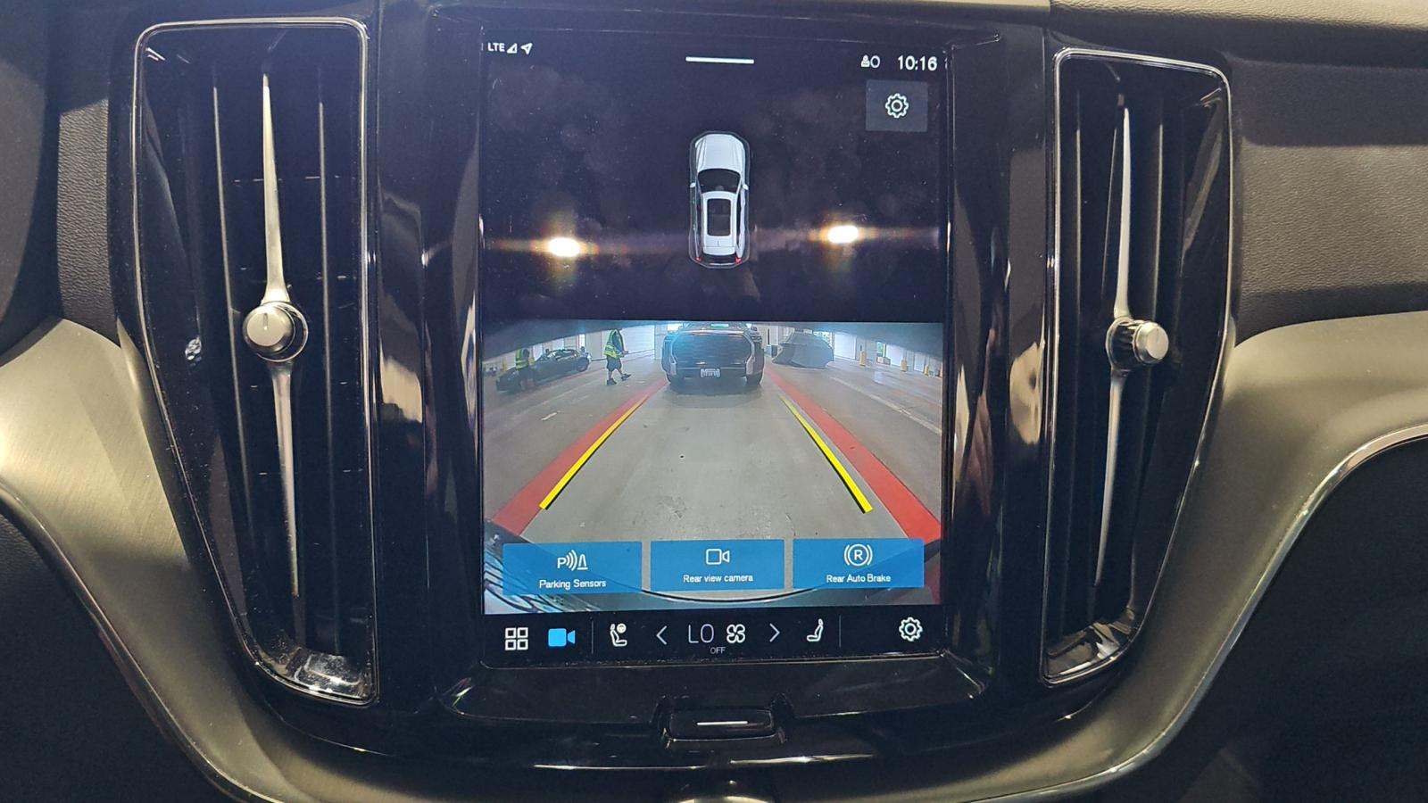 2023 Volvo XC60 B5 Core AWD