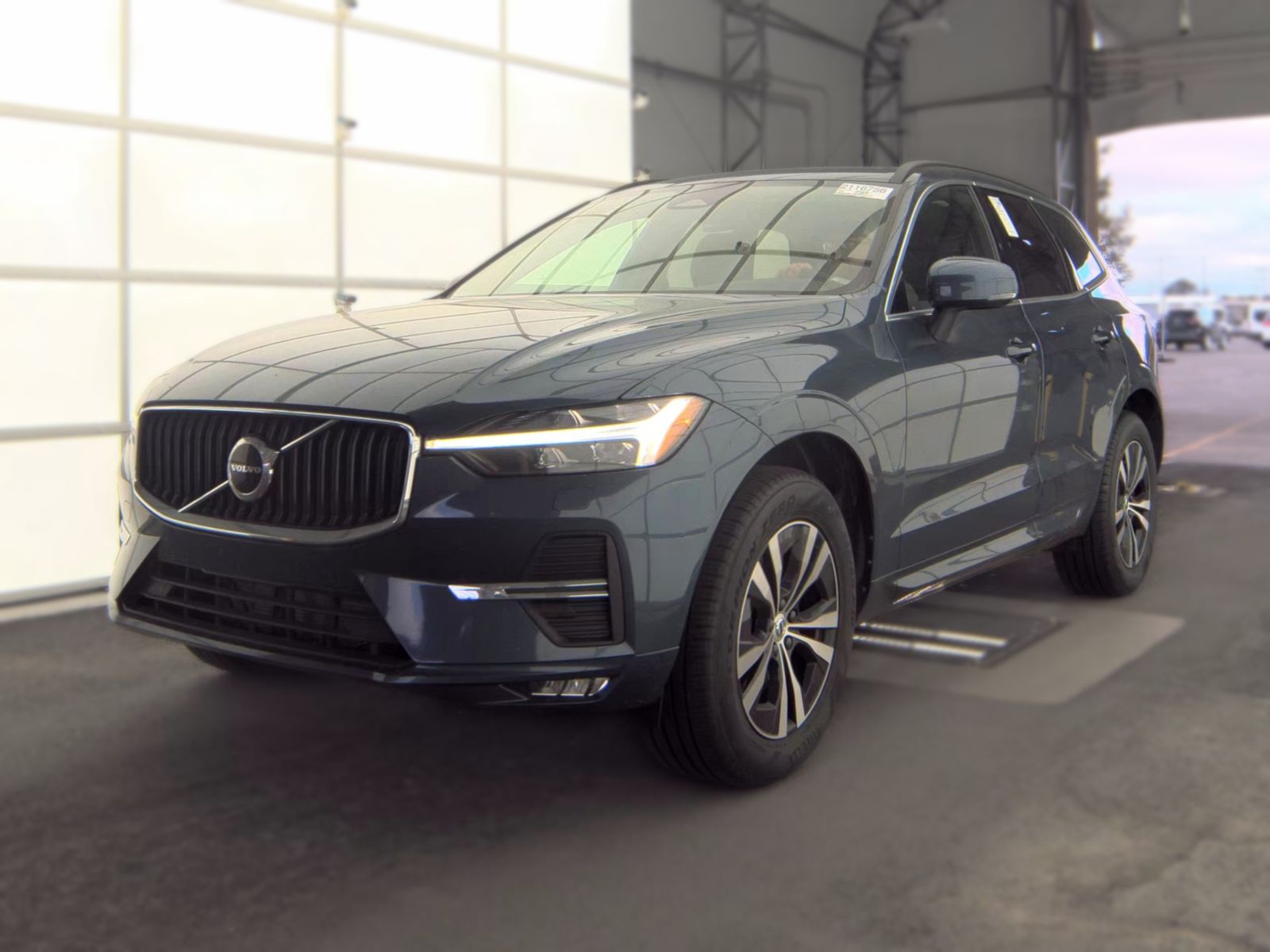 2023 Volvo XC60 B5 Core AWD