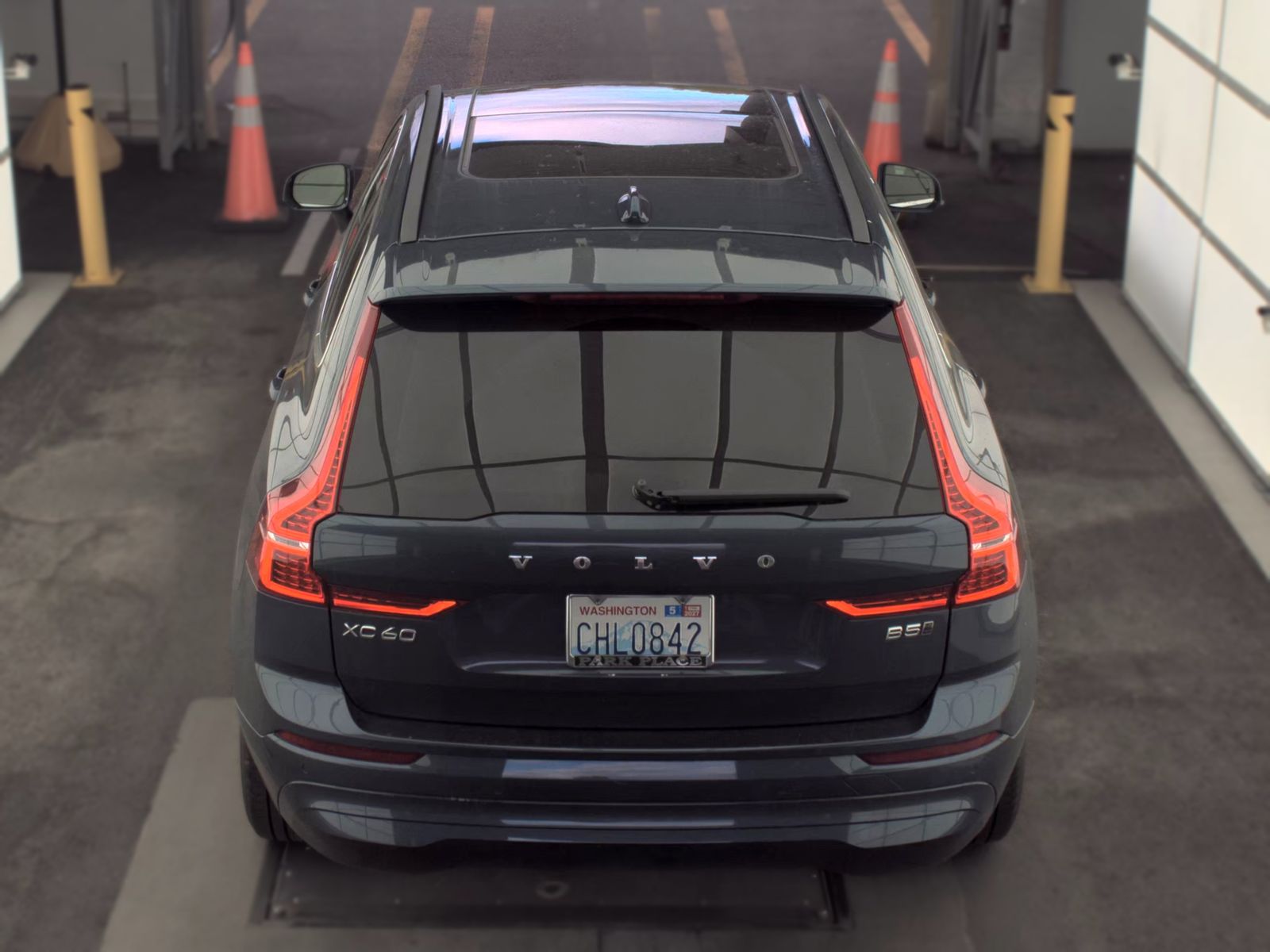 2023 Volvo XC60 B5 Core AWD