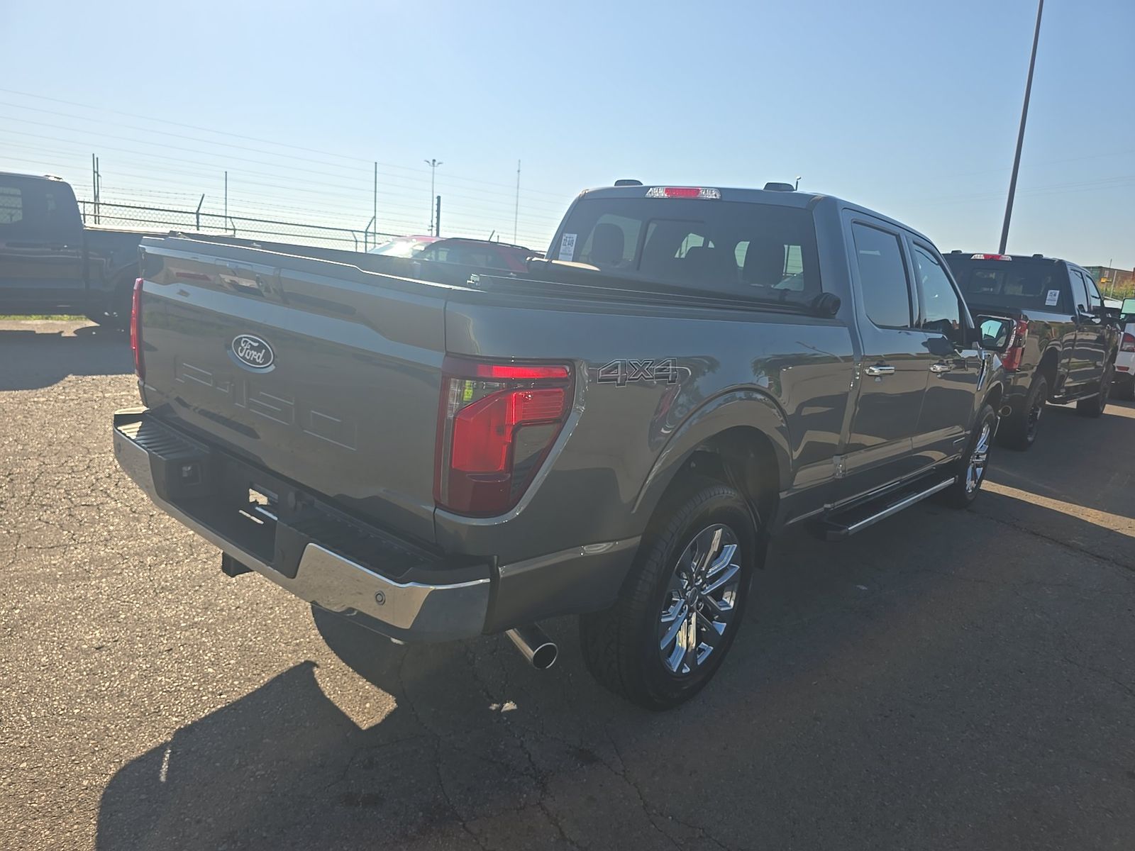 2024 Ford F-150 Hybrid XLT AWD