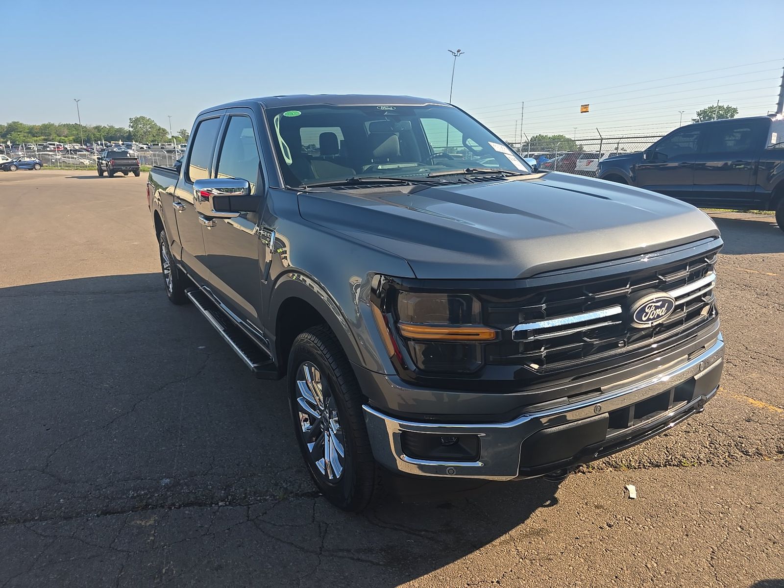 2024 Ford F-150 Hybrid XLT AWD