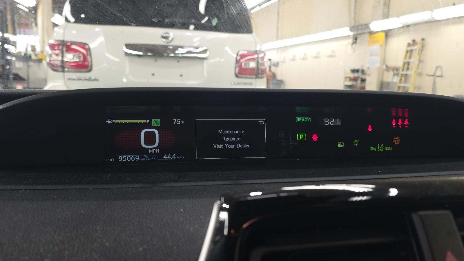 2022 Toyota Prius XLE FWD