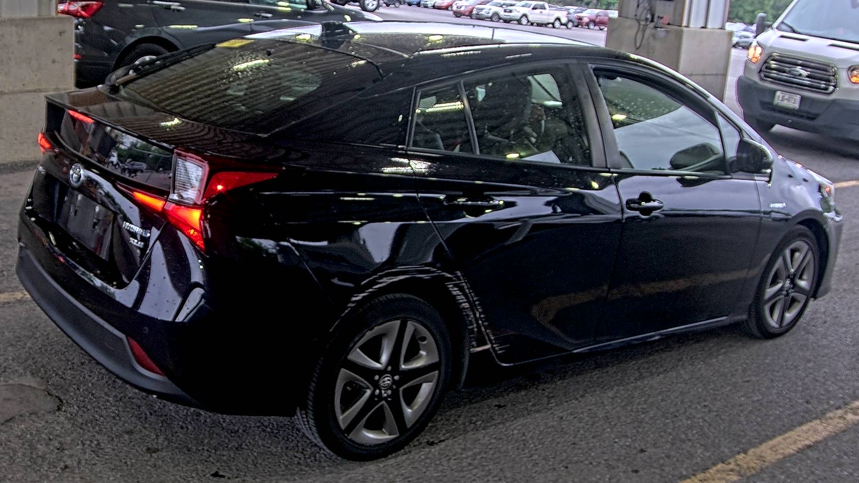 2022 Toyota Prius XLE FWD