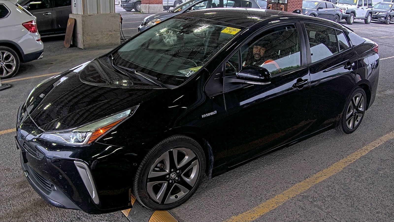 2022 Toyota Prius XLE FWD