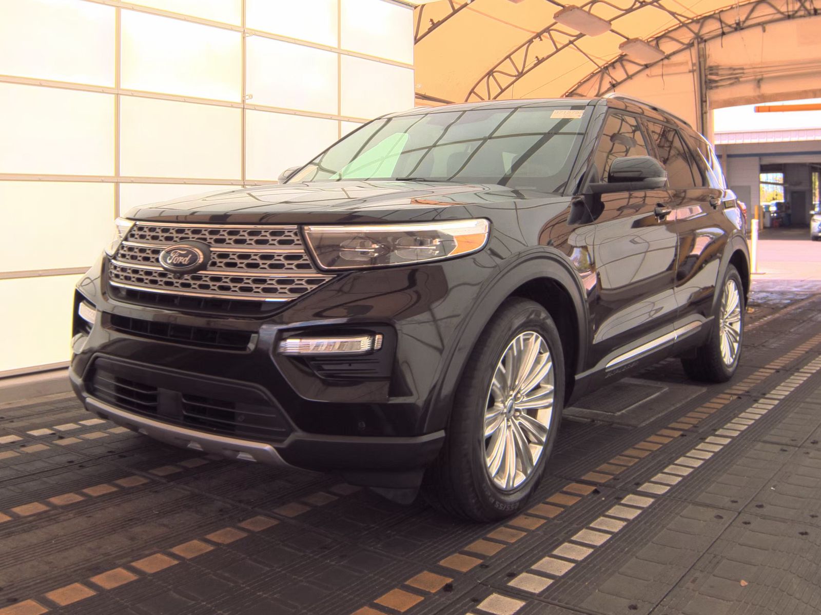2022 Ford Explorer Limited FWD