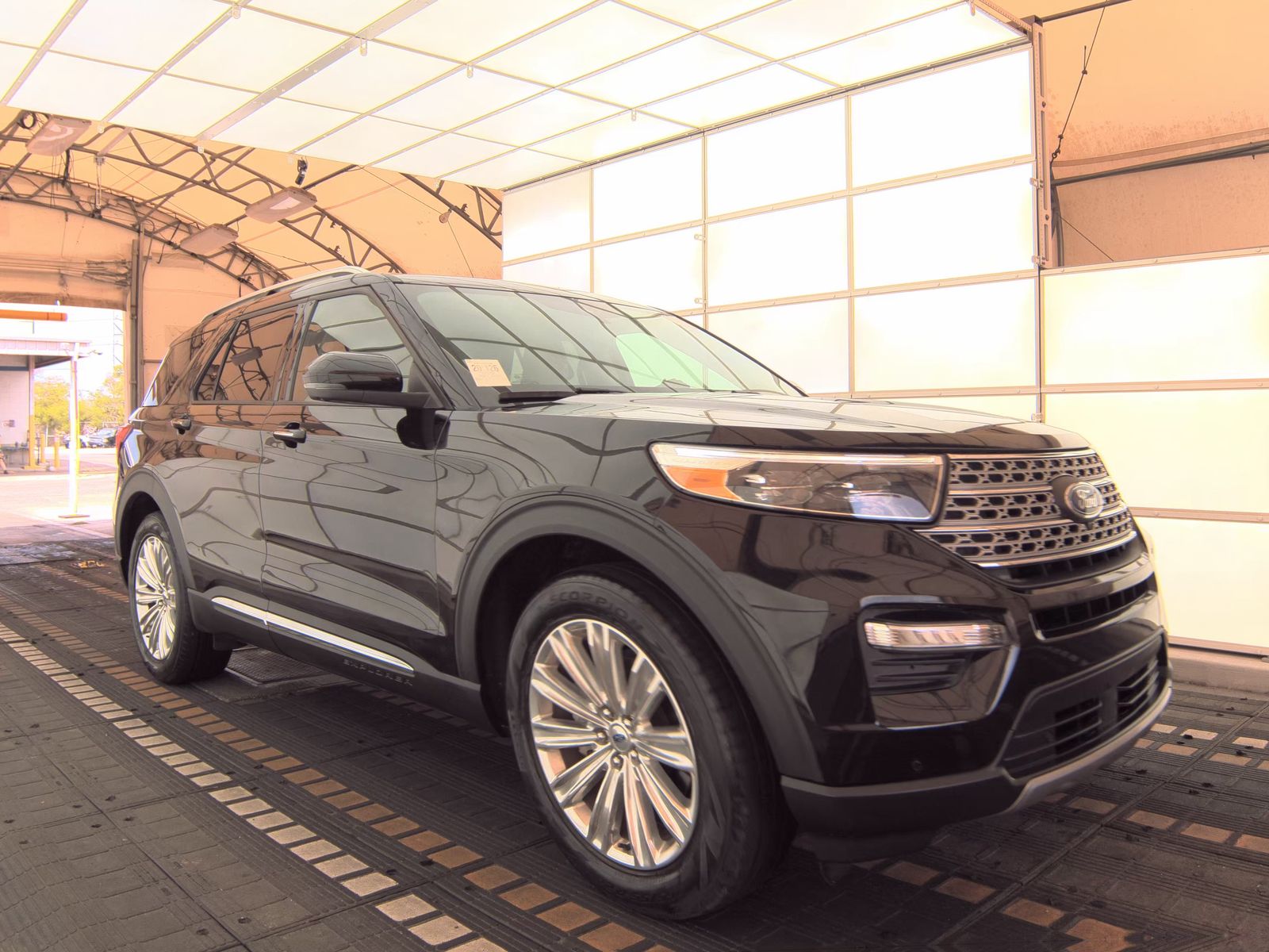 2022 Ford Explorer Limited FWD