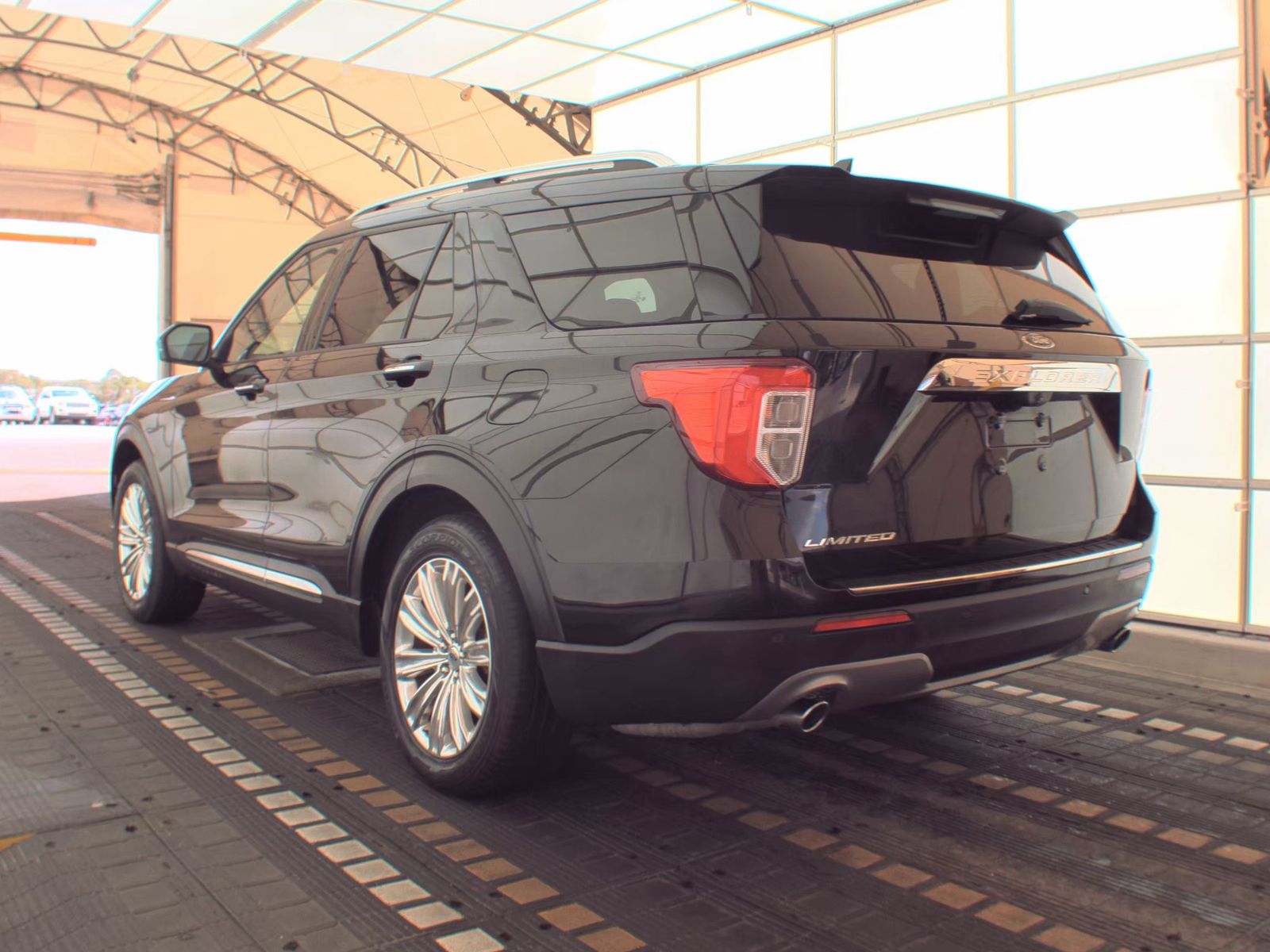 2022 Ford Explorer Limited FWD